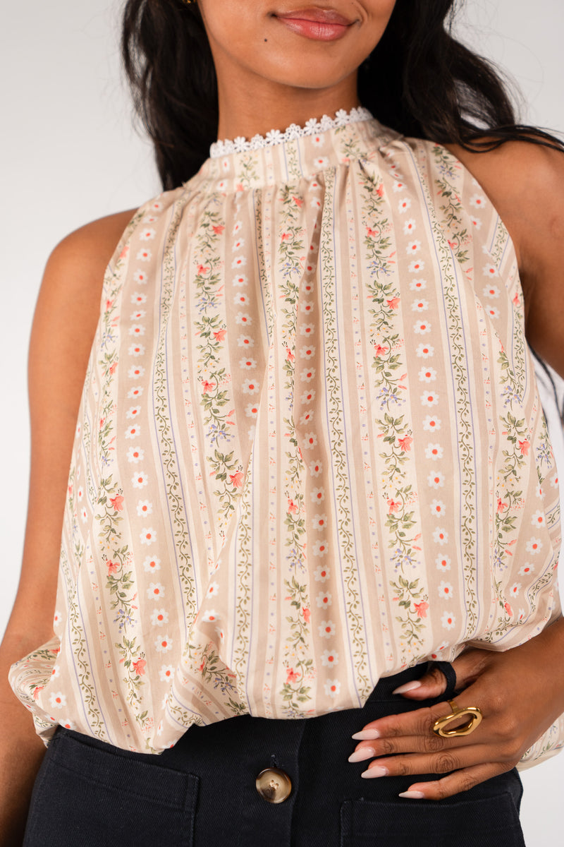 Top blouse Agnes femme en coton rose floral, sans manches effet blousant - It Hippie