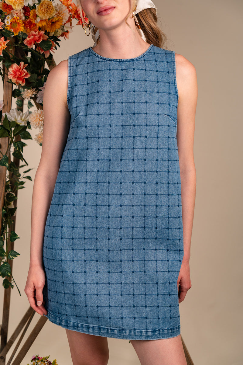 Robe courte Eva femme en coton bleu, motif quadrillé en relief - It Hippie
