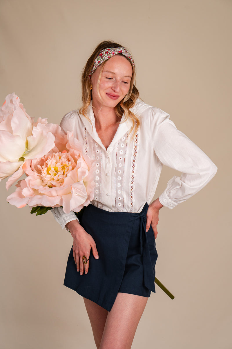 Chemisier Grace femme en coton écru, manches longues bouffantes - It Hippie