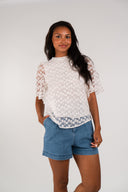 Top Églantine femme en coton écru à manches courtes évasées - It Hippie