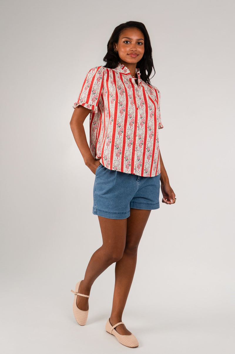 Blouse Suzanne femme en coton rouge à col montant volanté - It Hippie