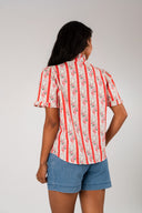 Blouse Suzanne femme en coton rouge à imprimé floral vintage - It Hippie