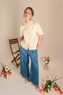 Chemisier Charlie femme en denim jaune, col volanté - It Hippie