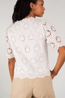 Blouse Capucine femme en coton écru, coupe droite romantique - It Hippie