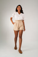 Blouse Capucine femme en coton écru, broderie anglaise à motif floral - It Hippie