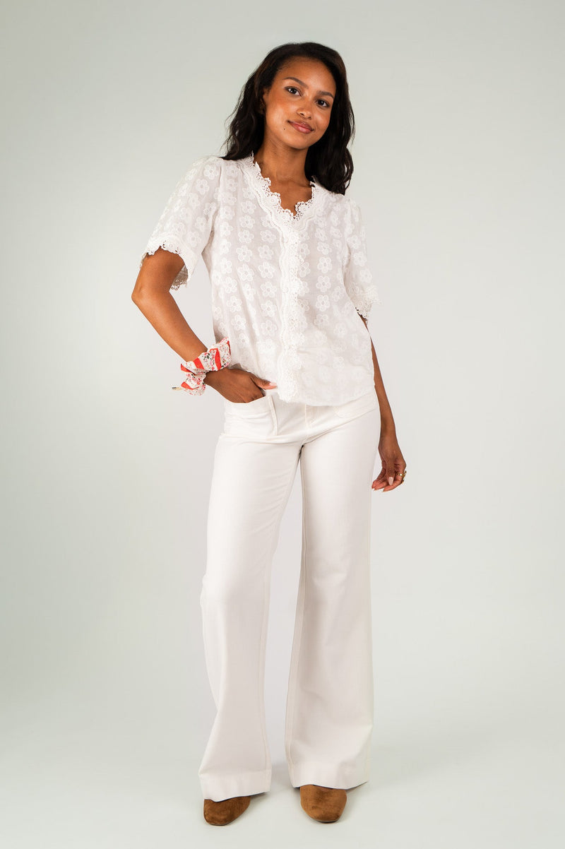 Chemise Maya femme en coton écru à décolleté en V - It Hippie
