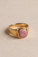 Bague Talia en acier inoxydable rose, design floral délicat - It Hippie