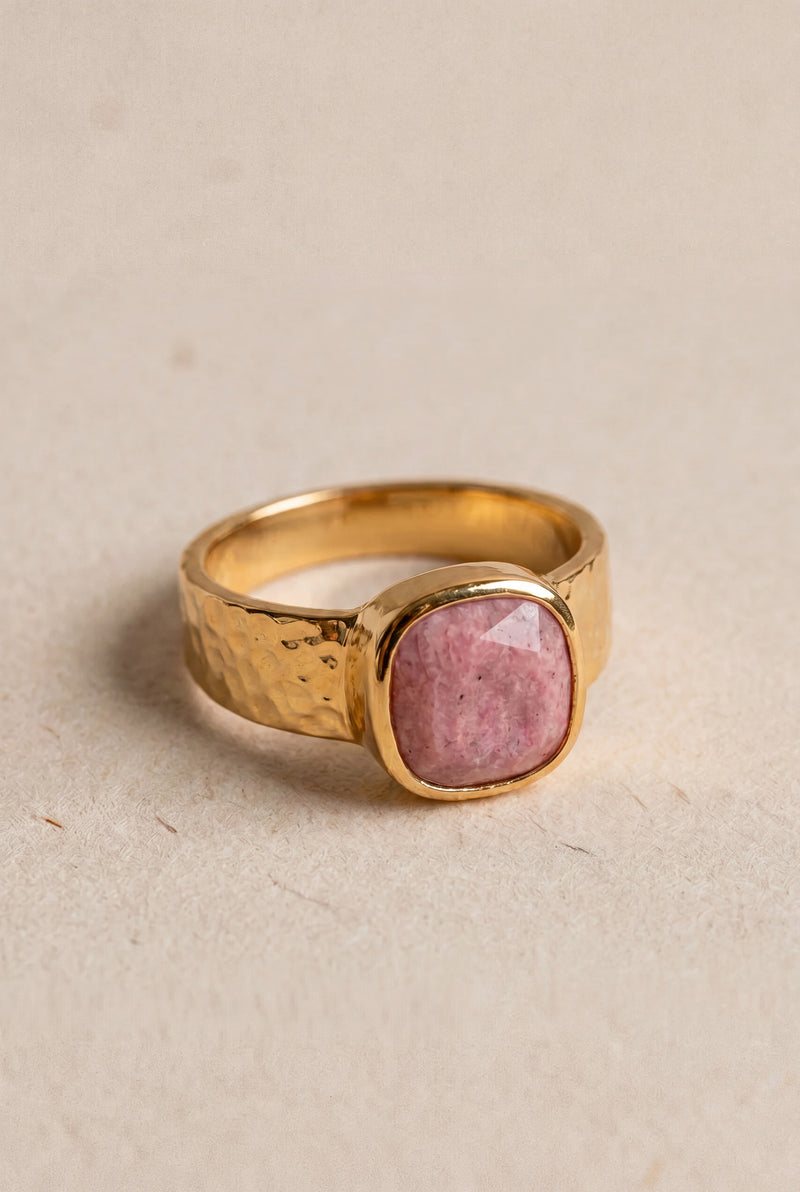 Bague Talia en acier inoxydable rose, design floral délicat - It Hippie