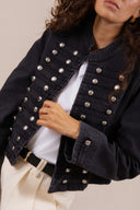 Lorena - Veste