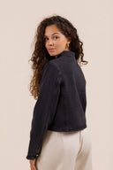 Lorena - Veste